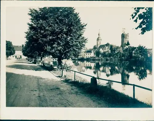 Foto Triptis in Thüringen, Stadtteich mit Kirche und Schlossturm, 1932