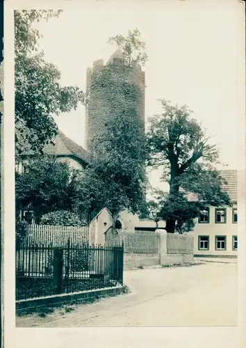 Foto Triptis in Thüringen, Straßenpartie, Turm