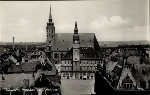 Ak Bautzen in der Oberlausitz, Rathaus mit Petridom