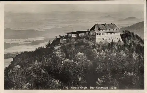 Ak Oybin in der Oberlausitz, Zittauer Gebirge, Hochwald, Hvozd, Haus auf Gipfel