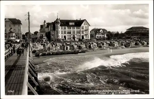 Ak Ostseebad Kühlungsborn, Seebrücke, Spaziergänger, Strandhotel