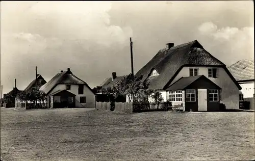 Ak Neuendorf auf der Insel Hiddensee, Fischerhäuser