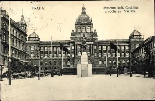 Ak Praha Prag Tschechien, Museum kral. Ceskeho a socha sv. Vaclava