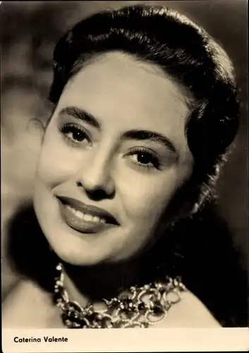 Ak Schauspielerin und Sängerin Caterina Valente, Portrait