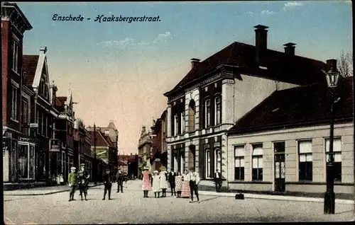 Ak Enschede Overijssel Niederlande, Haaksbergerstraat, Straßenpartie in der Stadt