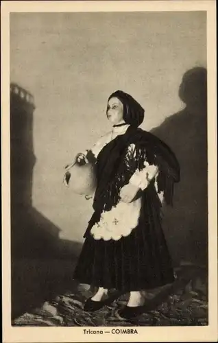 Ak Portugal, Tricana, Coimbra, Porzellanpuppe, Weltausstellung Paris 1937