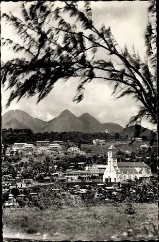 Ak Martinique, The subur of Sainte Therese