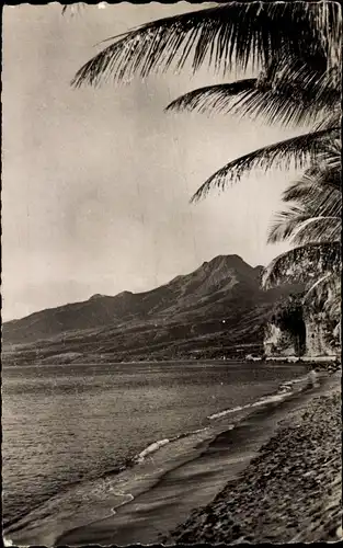 Ak Martinique, Mont Pelé, Strand