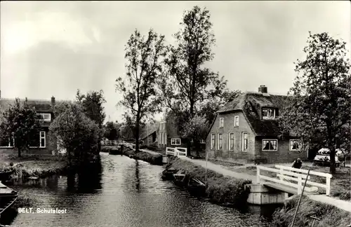 Ak Belt Schutsloot Overijssel, Flusspartie