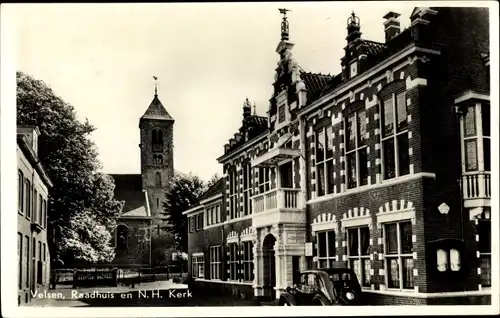 Ak Velsen Nordholland Niederlande, Raadhuis en N. H. Kerk