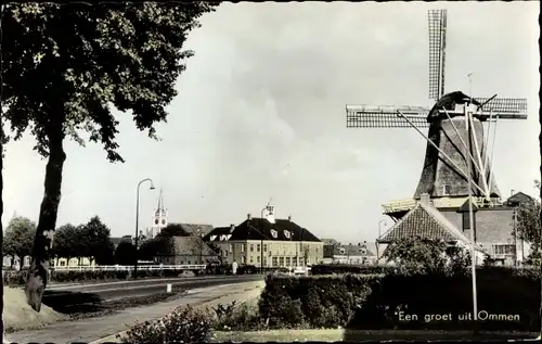 Ak Ommen Overijssel, Blick auf die Windmühle