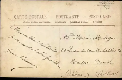 Ak Glückwunsch Neujahr, Mädchen am Telefon, Blumenstrauß