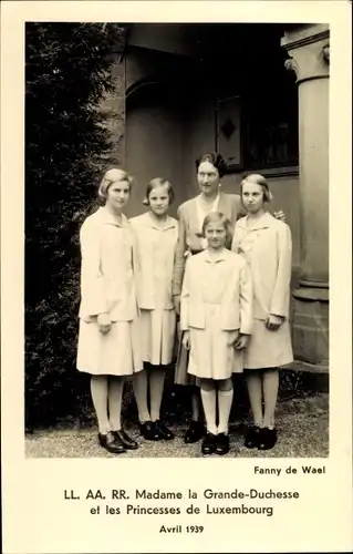 Ak La Grande Duchesse et les Princesses de Luxembourg, Avril 1939