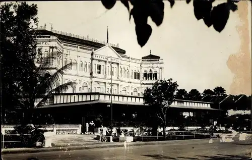 Ak Singapur, Raffler Hotel