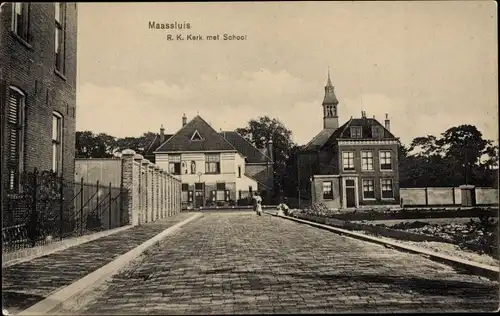 Ak Maassluis Südholland, R. K. Kerk met School