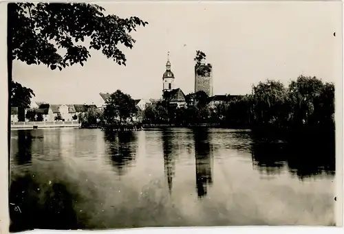 Foto Triptis in Thüringen, Schlossturm, Kirche, Teich