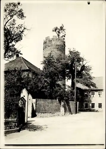 Foto Triptis in Thüringen, Schlossturm, Straßenpartie