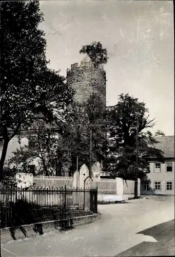 Foto Triptis in Thüringen, Schlossturm, Straßenpartie