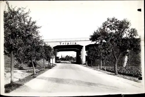 Foto Triptis in Thüringen, Straßenüberführung, Brücke