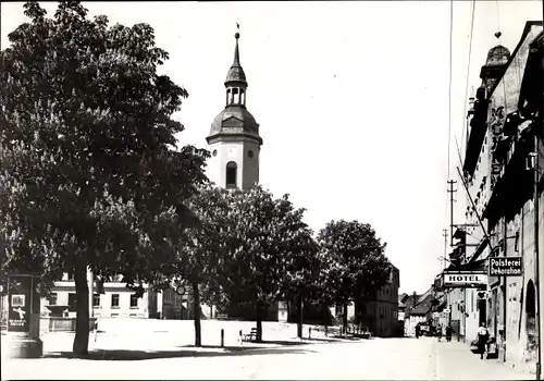 Foto Triptis in Thüringen, Markt, Kirche, Hotel Mohren, Polstereigeschäft, Litfaßsäule