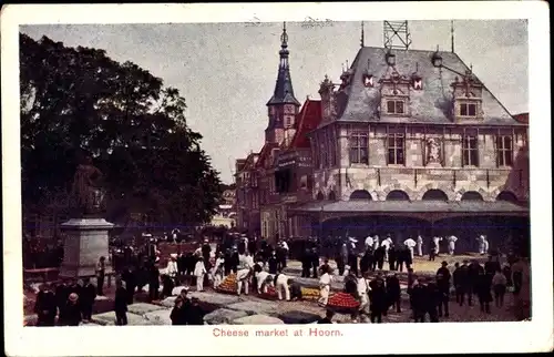 Ak Hoorn Nordholland Niederlande, Käsemarkt, Denkmal