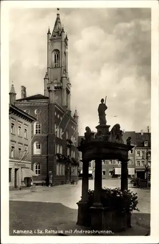 Ak Kamenz in Sachsen, Rathaus mit Andreasbrunnen
