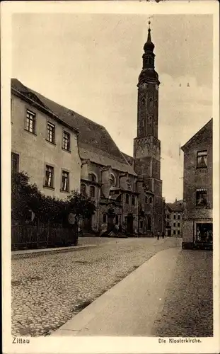 Ak Zittau in der Oberlausitz, Klosterkirche, Straßenpartie