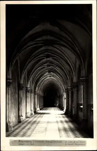 Foto Ak Regensburg an der Donau Oberpfalz, Kloster St. Emmeram, Südflügel des Kreuzganges 14. Jhd.