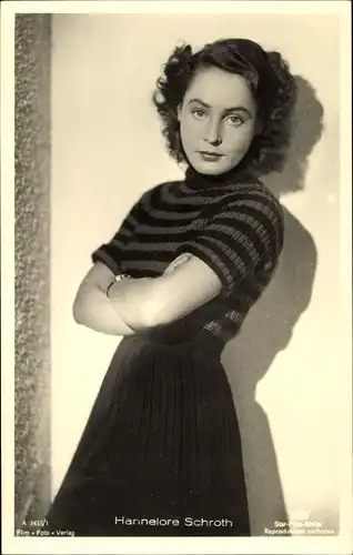 Ak Schauspielerin Hannelore Schroth, Portrait