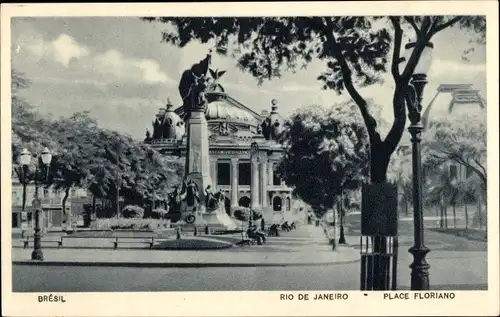 Ak Rio de Janeiro Brasilien, Place Floriano, Denkmal, Straßenpartie