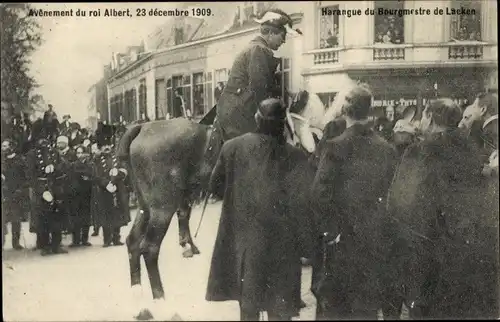 Ak Avenement du roi Albert 1909, König Albert I. von Belgien, Thronbesteigung, Bourgmestre de Laeken