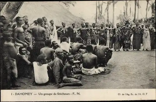 Ak Dahomey Benin, Groupe de Féticheurs