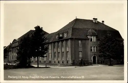 Ak Freiberg in Sachsen, König Friedrich-August-Kaserne, Mannschaftshaus III