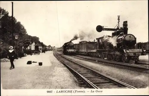 Ak Laroche Migennes Yonne, La Gare, Eisenbahn