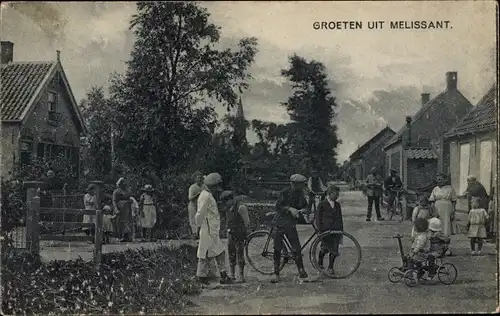 Ak Melissant Südholland, Straßenpartie, Radfahrer, Kinder