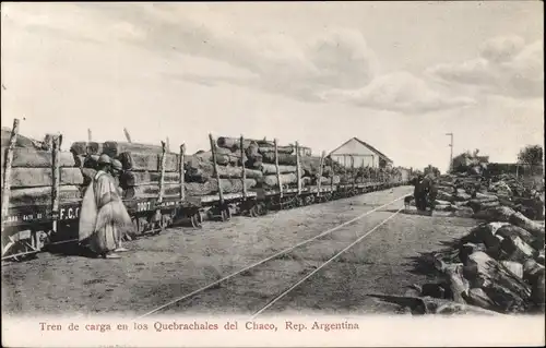 Ak Republica Argentina, Tren de carga en los Quebrachales del Chaco