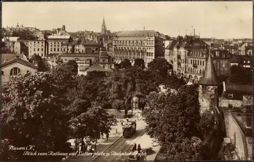 Ak Plauen im Vogtland, Blick vom Rathaus am Lutherplatz und Bahnhofsstraße, Kirchturm