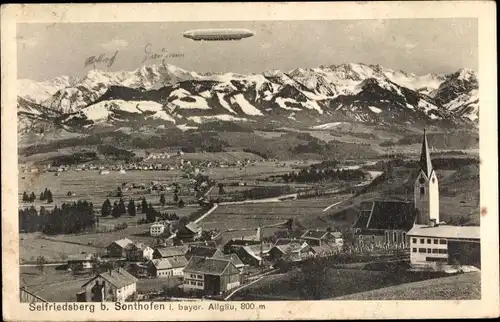 Ak Seifriedsberg Blaichach im Landkreis Oberallgäu, Panorama vom Ort mit Zeppelin