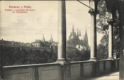 Ak Praha Prag Tschechien, Pohled z letohradku Belvedere ku Hradcanum, Kirche