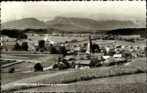 Ak Straßwalchen in Salzburg Österreich, Im Hintergrund die Salzburger Berge