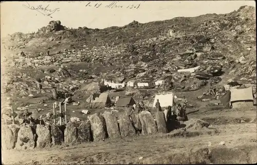 Foto Ak Griechenland?, I. WK, Zelte, Soldaten, Wäscheleine