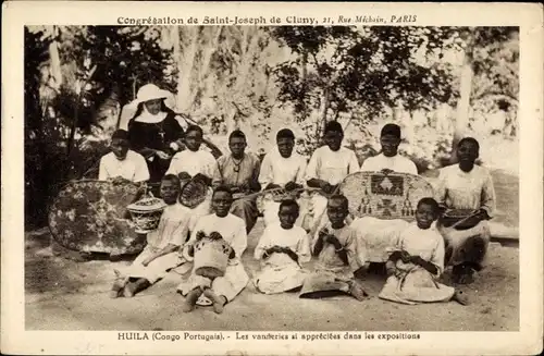 Ak Huíla Angola, Les vanneries ai appreclees dans les Expositions, Gruppenbild, Nonne, Körbe