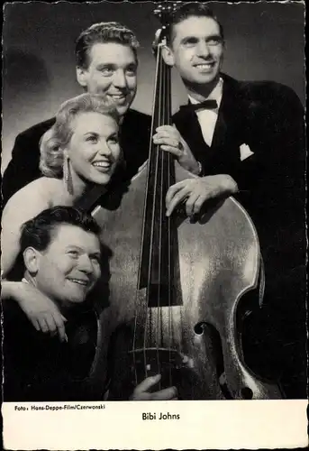 Ak Sängerin und Schauspielerin Bibi Johns, Portrait, Kontrabass