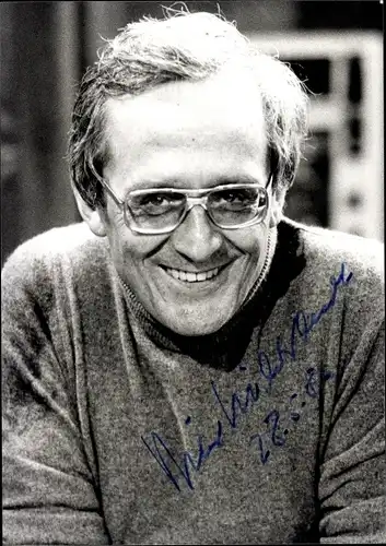 Ak Schauspieler und Kabarettist Dieter Hildebrandt, Autogramm