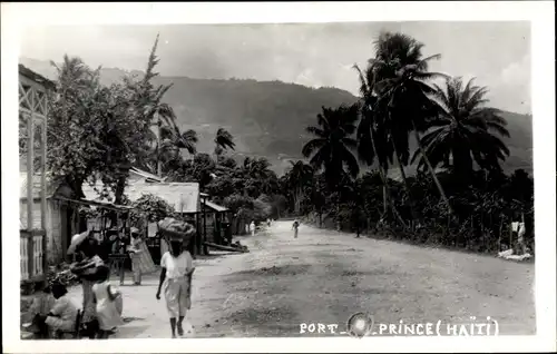 Foto Ak Port au Prince Haiti, Straßenansicht