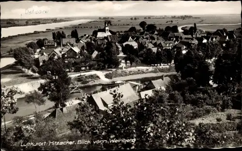 Ak Hitzacker Elbe, Blick vom Weinberg, Panorama, Kirche