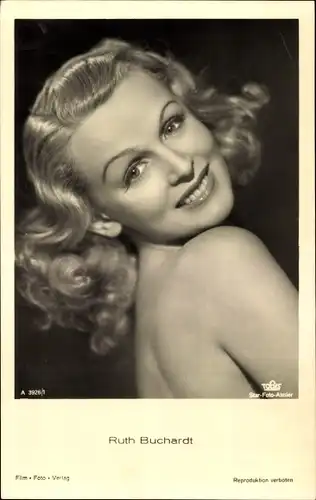 Ak Schauspielerin Ruth Buchardt, Portrait