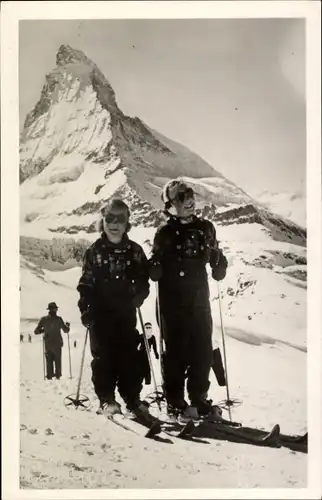 Ak Prinzessin Beatrix der Niederlande, Prinzessin Irene, Matterhorn, Ski, Zermatt 1947