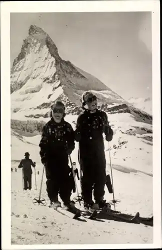 Ak Prinzessin Beatrix der Niederlande, Prinzessin Irene, Matterhorn, Ski, Zermatt 1947