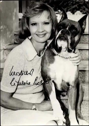 Ak Schauspielerin Liselotte Pulver, Portrait, Autogramm, Bulldogge